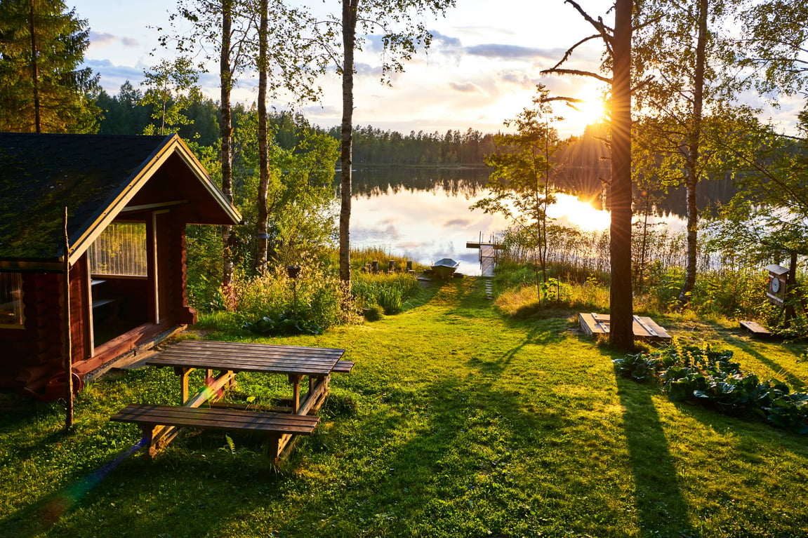 7 Shelter Options for your Recreational Property